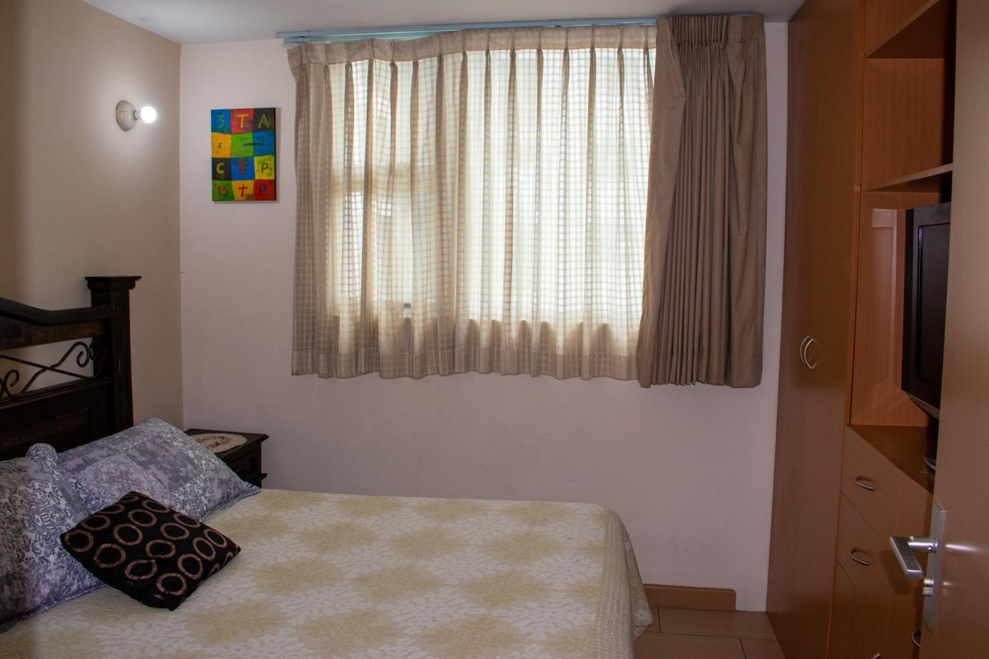 2 Rooms, 1 King Size Bed, 64" Smart Hdtv Guatemala City Exterior foto