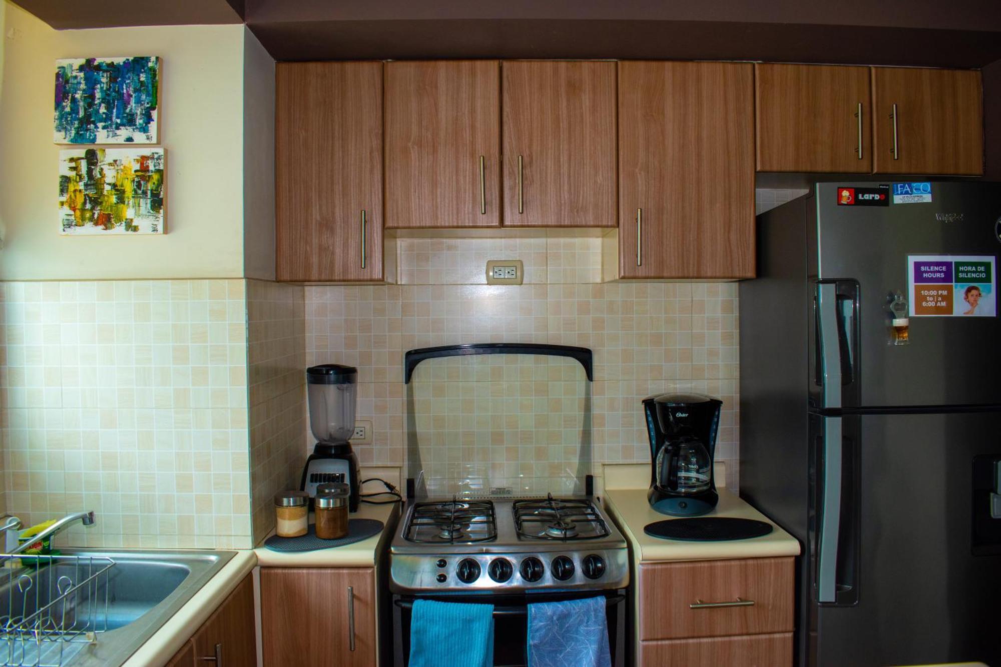 2 Rooms, 1 King Size Bed, 64" Smart Hdtv Guatemala City Exterior foto
